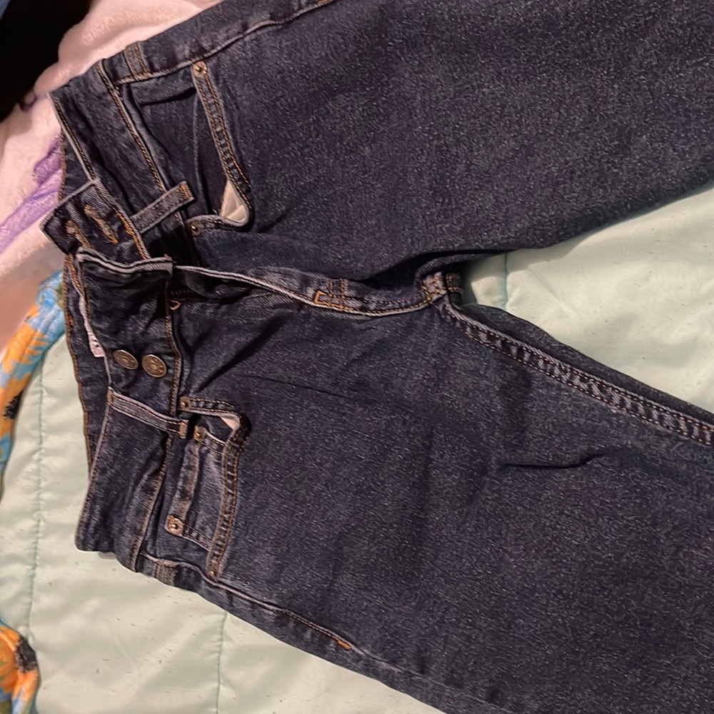 LIGHTLY WORN y2k low waisted flare denim jeans